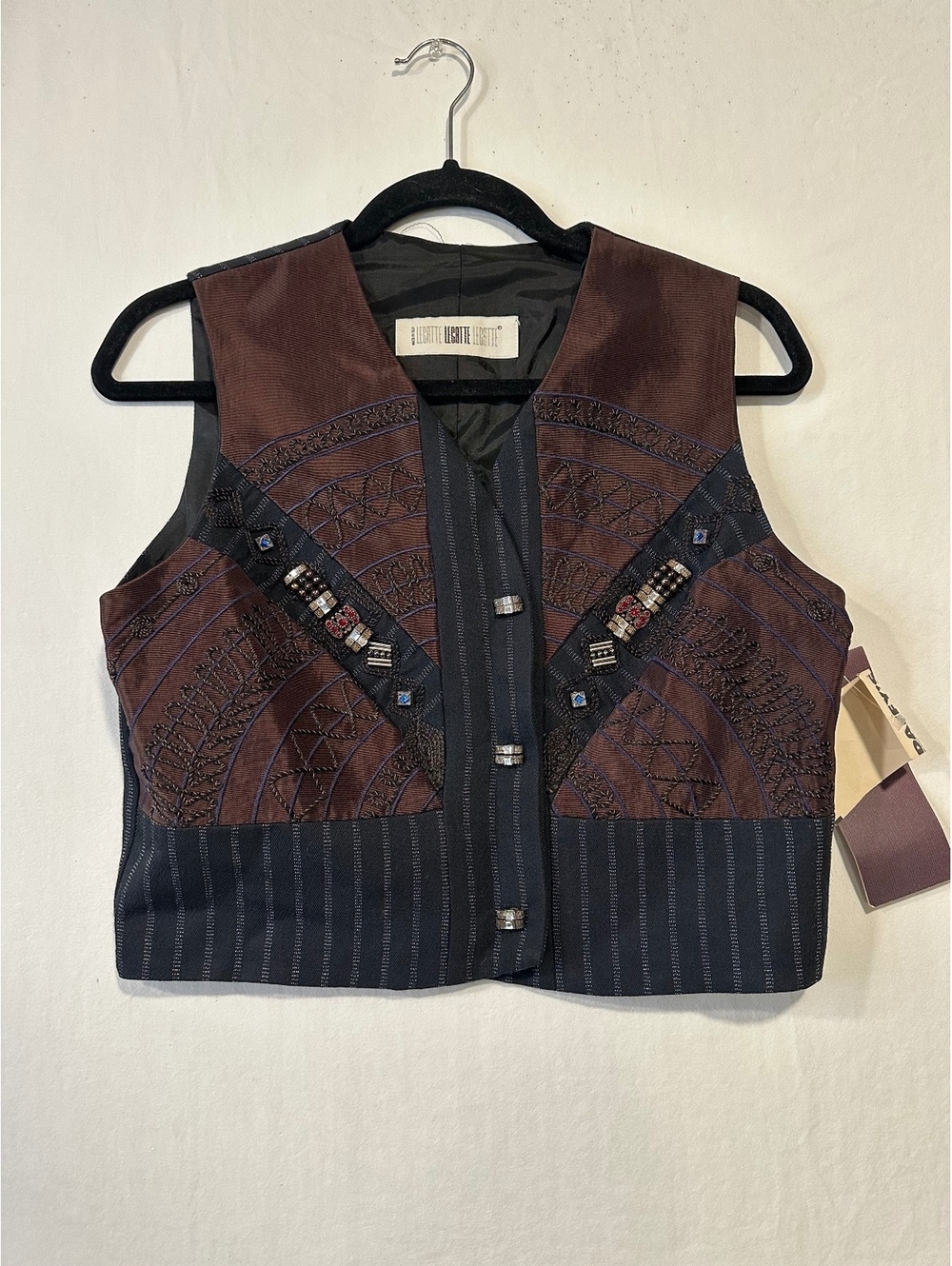 Legatte Vintage Embroidered Beaded Vest Brown Black Made Italy Size 12, NWT